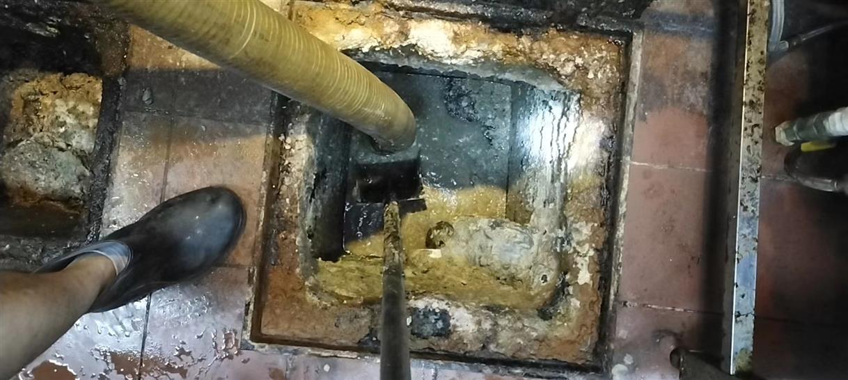 微山污水池清理一般都有毒气，怎么预防中毒呢？